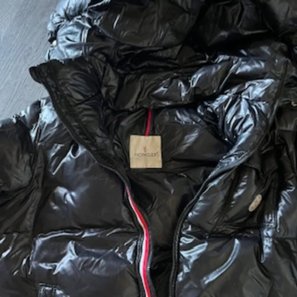 Moncler Montbeliarde Hooded Down Jacket Men's M - Picture 15 of 16